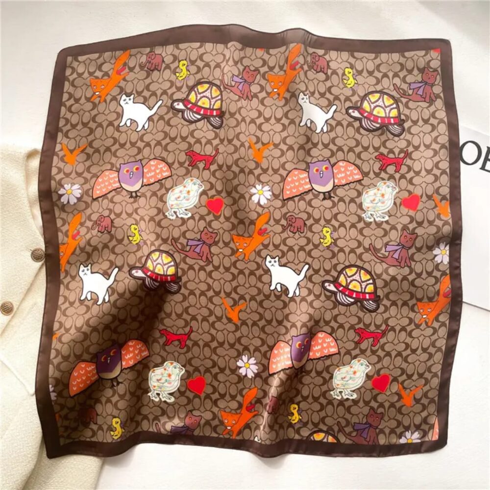 C' Scarf – Image 2