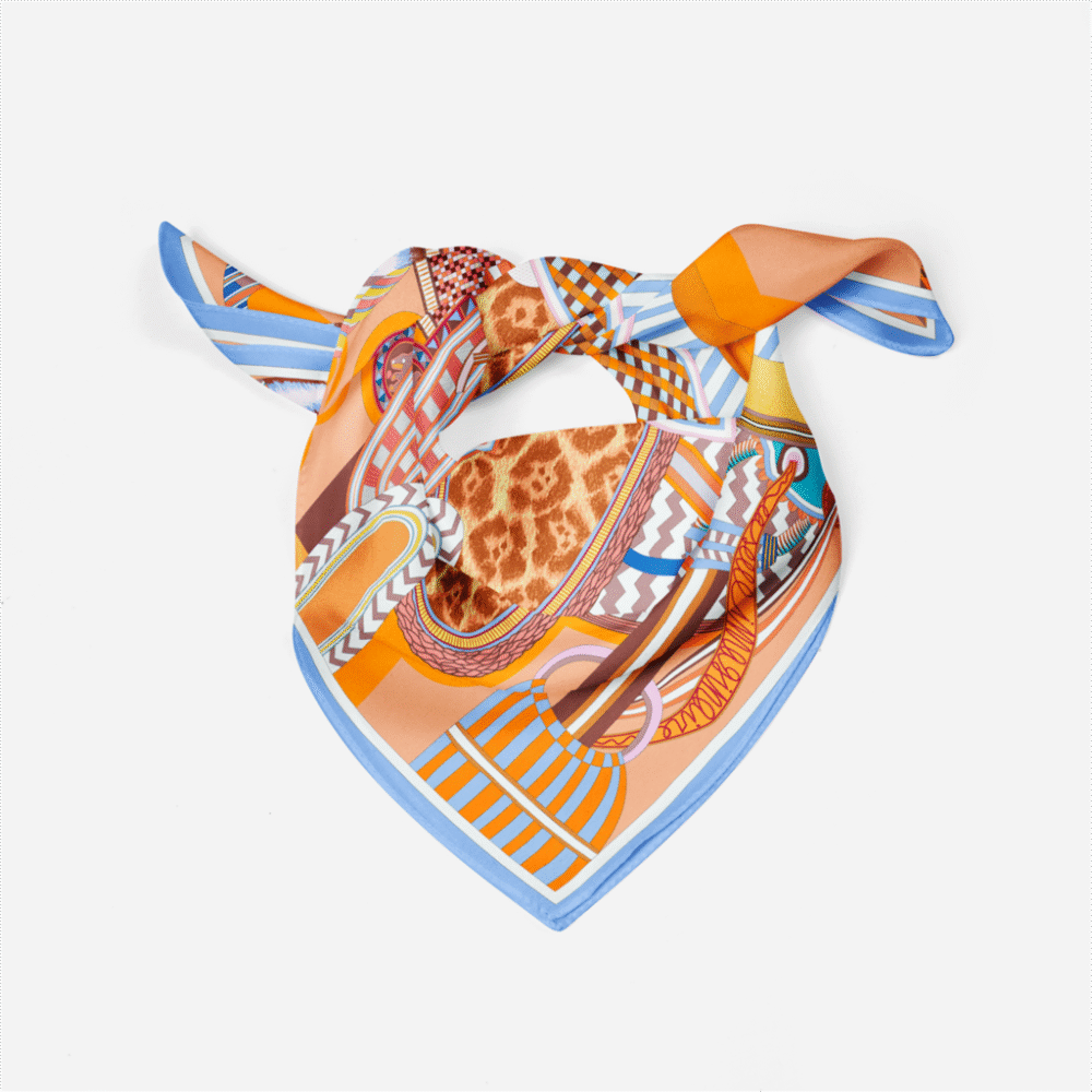 Hé Square Scarf – Image 3