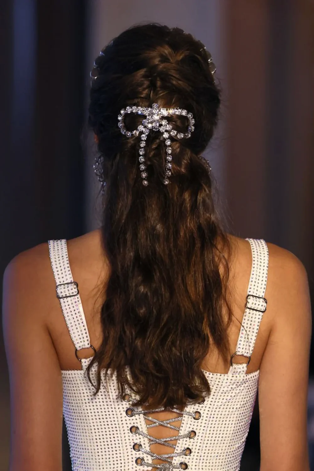 Kamala Crystal Bow – Image 5