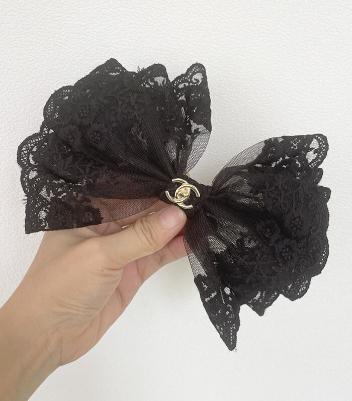 Black Ch Hair Bow