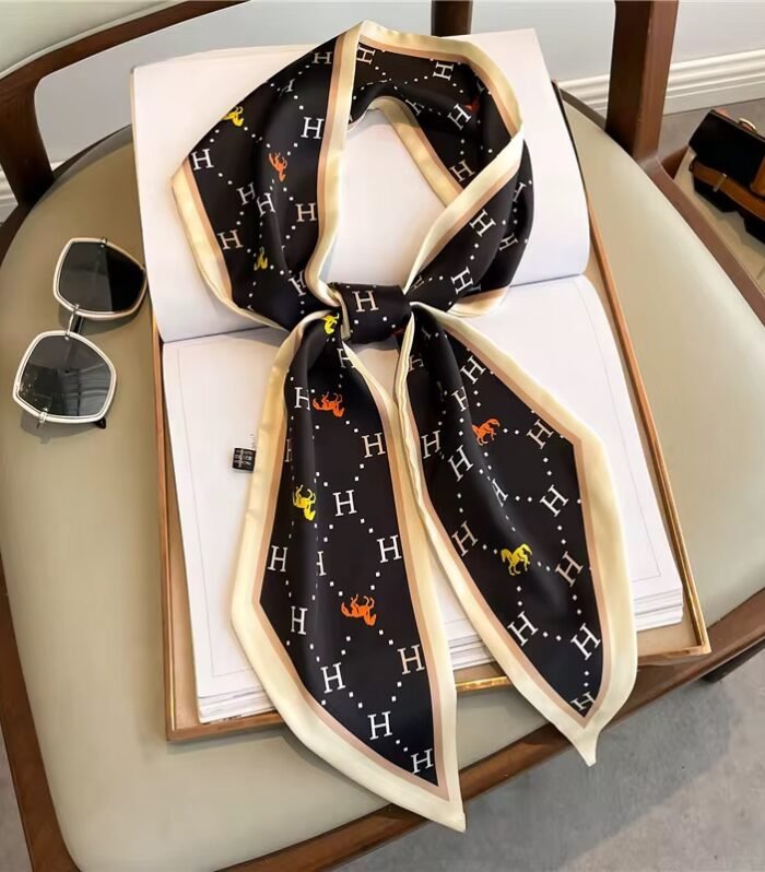 Multicolor Twilly